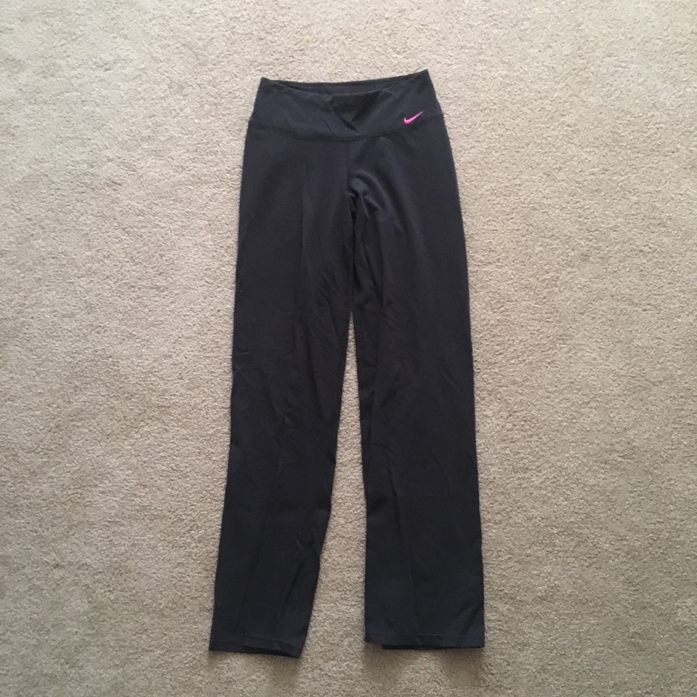 Women’s Nike Yoga Pants